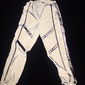 ✨REFLECTIVE PANTS 🕶✨